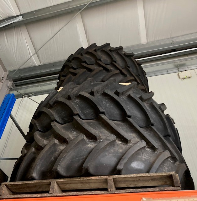 Mitas 540/65R38 440/65R28 Mitas AC - Tractor: foto 3 Mitas 540/65R38 440/65R28 Mitas AC - Tractor: foto 3