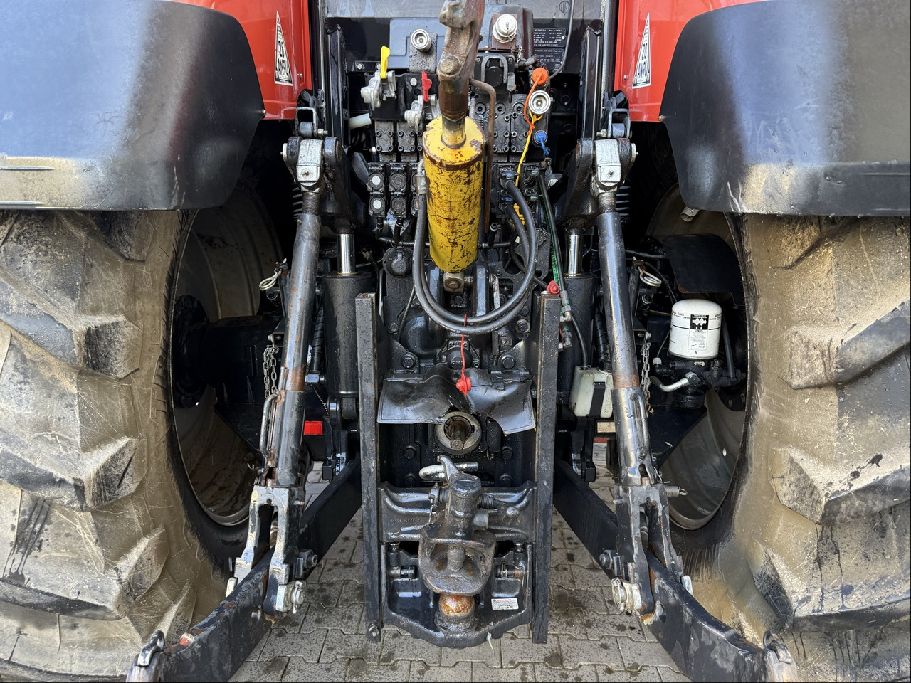 Steyr 6270 Terrus CVT - Tractor: foto 5 Steyr 6270 Terrus CVT - Tractor: foto 5