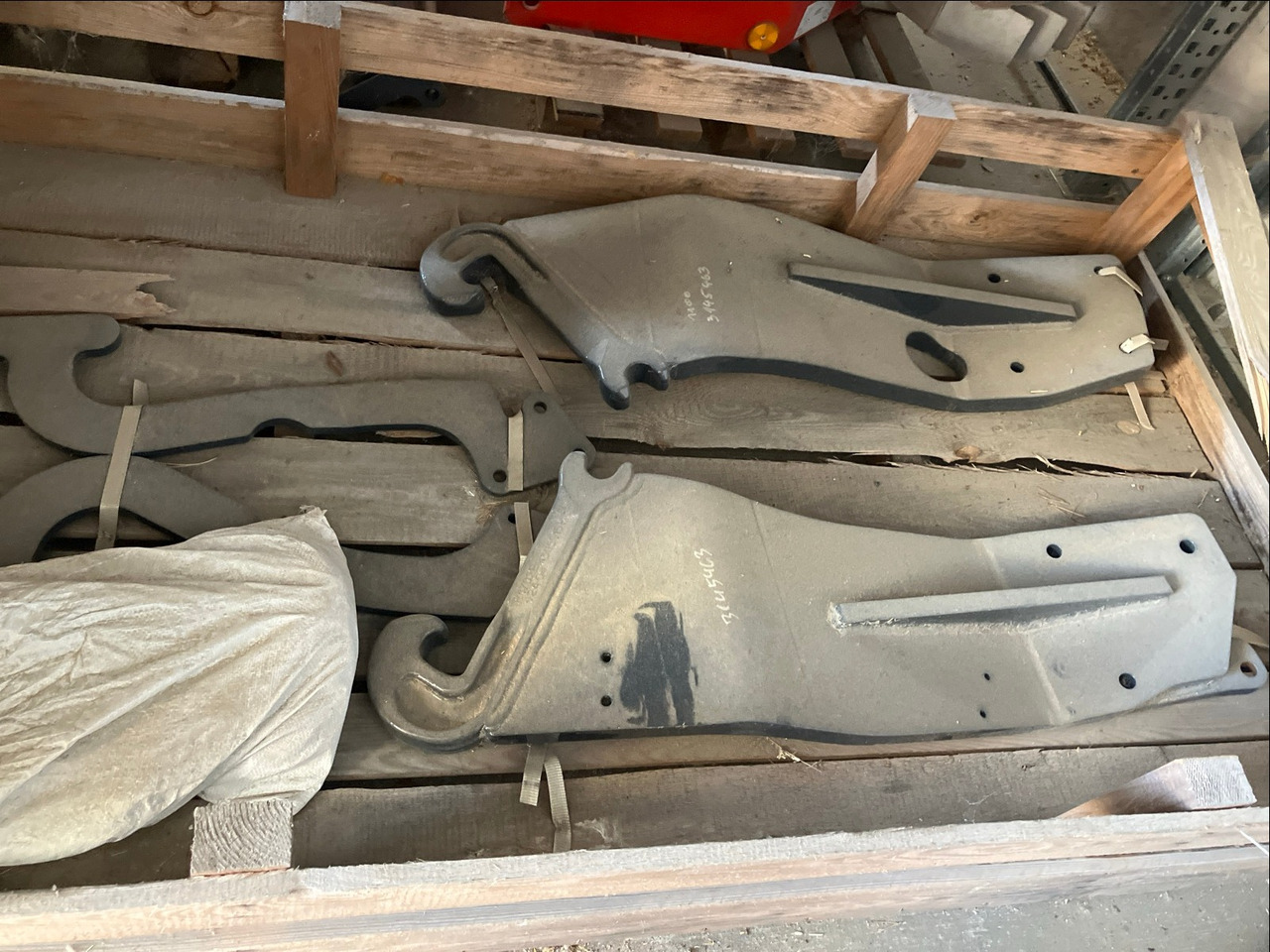 Stoll Frontladerkonsolen für 500er - Cargador frontal para tractor: foto 1 Stoll Frontladerkonsolen für 500er - Cargador frontal para tractor: foto 1