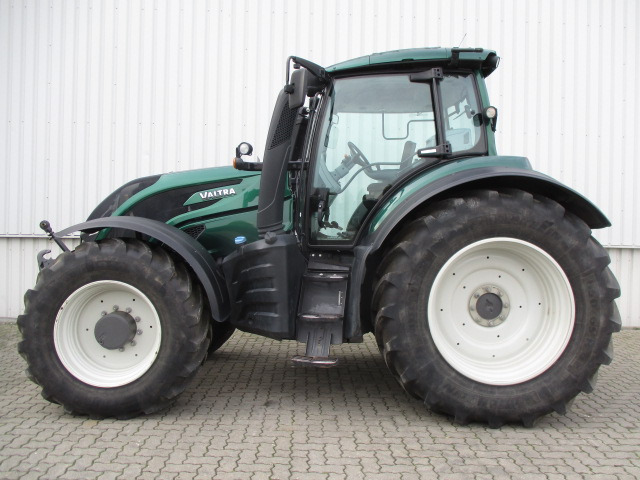 Valtra T194 Direct - Tractor: foto 1 Valtra T194 Direct - Tractor: foto 1
