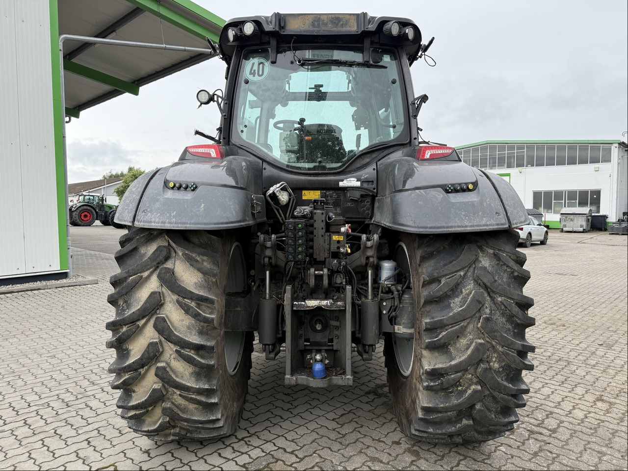Valtra T254 Versu TwinTrac - Tractor: foto 4 Valtra T254 Versu TwinTrac - Tractor: foto 4