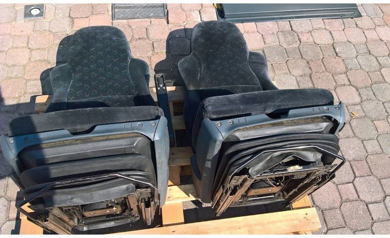 DAF XF 95 XF 105 CF 85 CF 75 - Asiento para Camión: foto 3 DAF XF 95 XF 105 CF 85 CF 75 - Asiento para Camión: foto 3