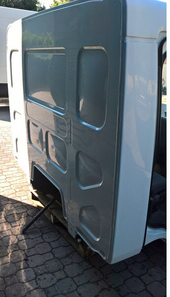Renault PREMIUM DISTRIBUTION - KERAX - Cabina e interior para Camión: foto 3 Renault PREMIUM DISTRIBUTION - KERAX - Cabina e interior para Camión: foto 3