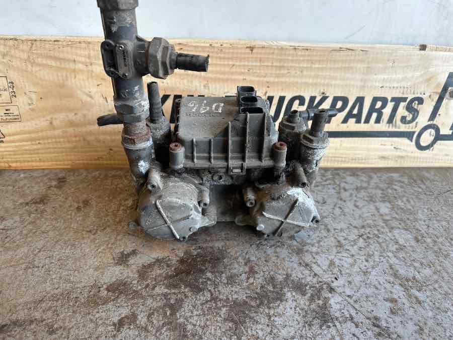 DAF MODULATOR VALVE 2047121 - Válvula de freno para Camión: foto 3 DAF MODULATOR VALVE 2047121 - Válvula de freno para Camión: foto 3