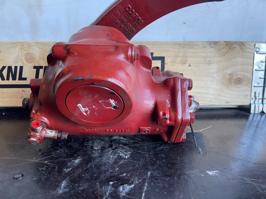 IVECO STEERING GEAR 41218668 - Dirección para Camión: foto 2 IVECO STEERING GEAR 41218668 - Dirección para Camión: foto 2