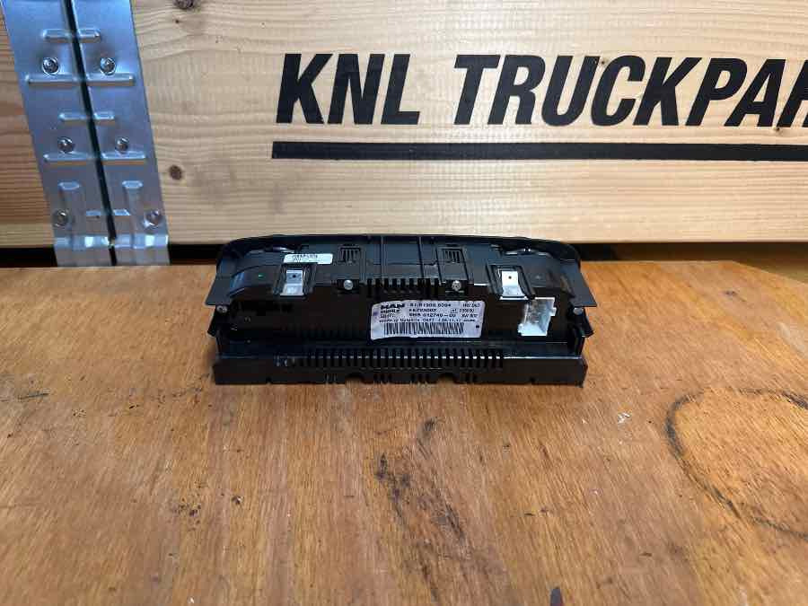 MAN ECU MODULE HEATING 81.61990-6094 - Sistema eléctrico para Camión: foto 2 MAN ECU MODULE HEATING 81.61990-6094 - Sistema eléctrico para Camión: foto 2