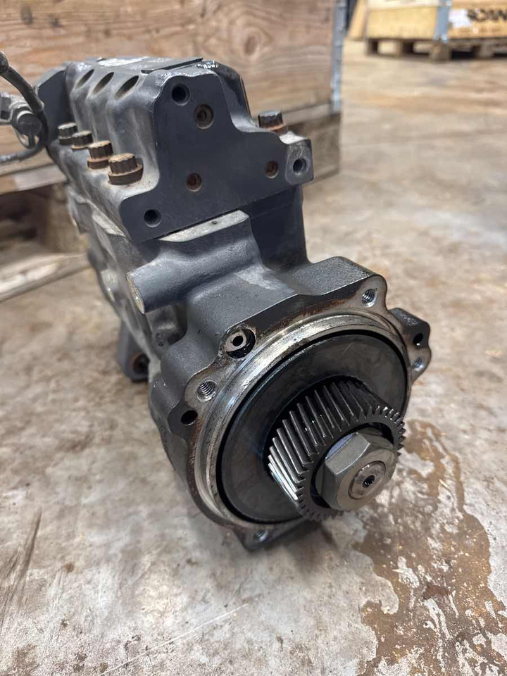 SCANIA FUEL PUMP 2358758 - Procesamiento de combustible para Camión: foto 3 SCANIA FUEL PUMP 2358758 - Procesamiento de combustible para Camión: foto 3