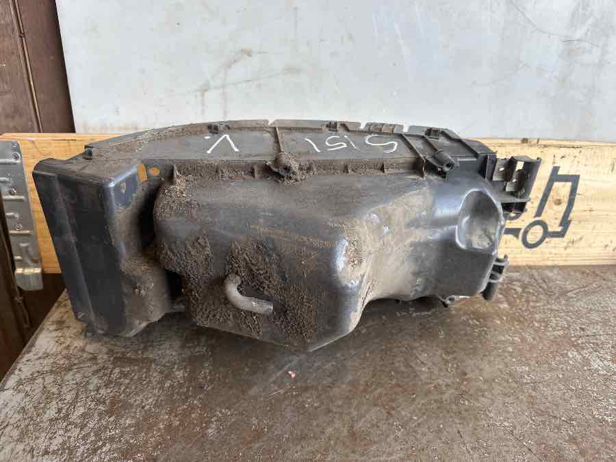 SCANIA LAMP HOUSE 1936674 - Sistema eléctrico para Camión: foto 2 SCANIA LAMP HOUSE 1936674 - Sistema eléctrico para Camión: foto 2