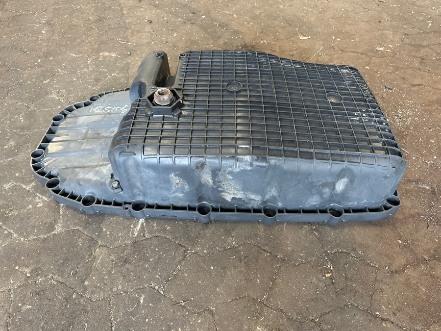SCANIA OIL SUMP 2102851 - Motor y piezas para Camión: foto 1 SCANIA OIL SUMP 2102851 - Motor y piezas para Camión: foto 1
