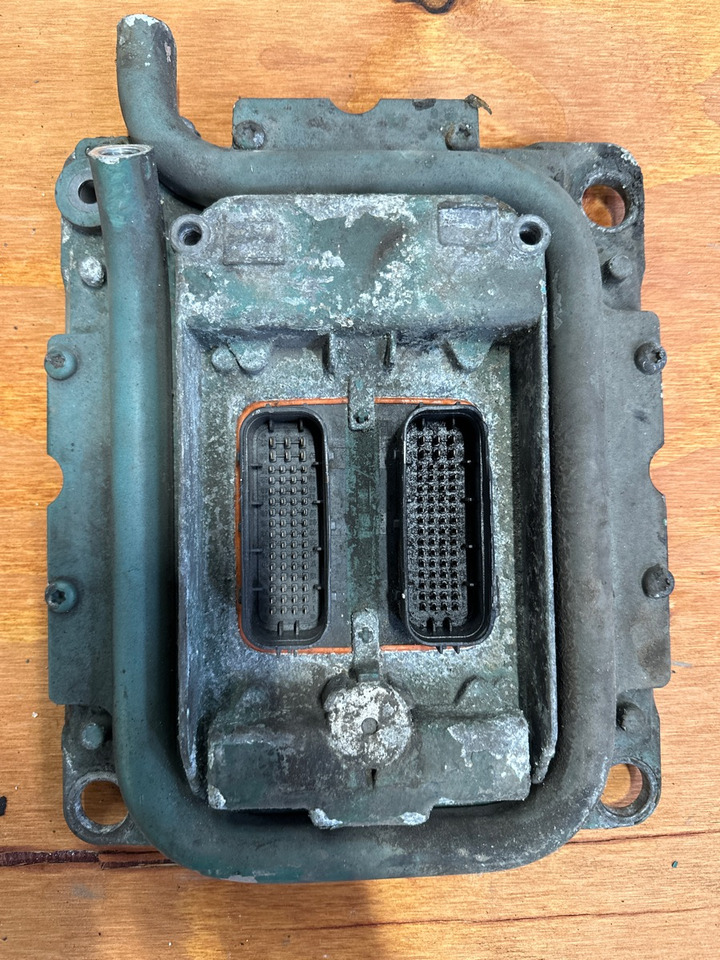 VOLVO ECU 20977019 PO5 - Unidad de control para Camión: foto 2 VOLVO ECU 20977019 PO5 - Unidad de control para Camión: foto 2