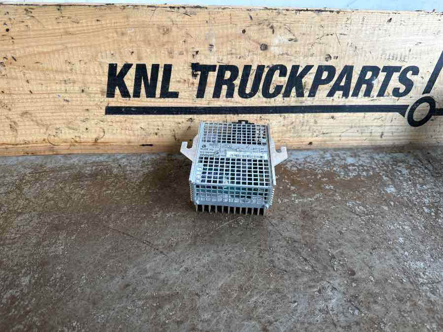 VOLVO SWITCH 21385592 - Sistema eléctrico para Camión: foto 2 VOLVO SWITCH 21385592 - Sistema eléctrico para Camión: foto 2