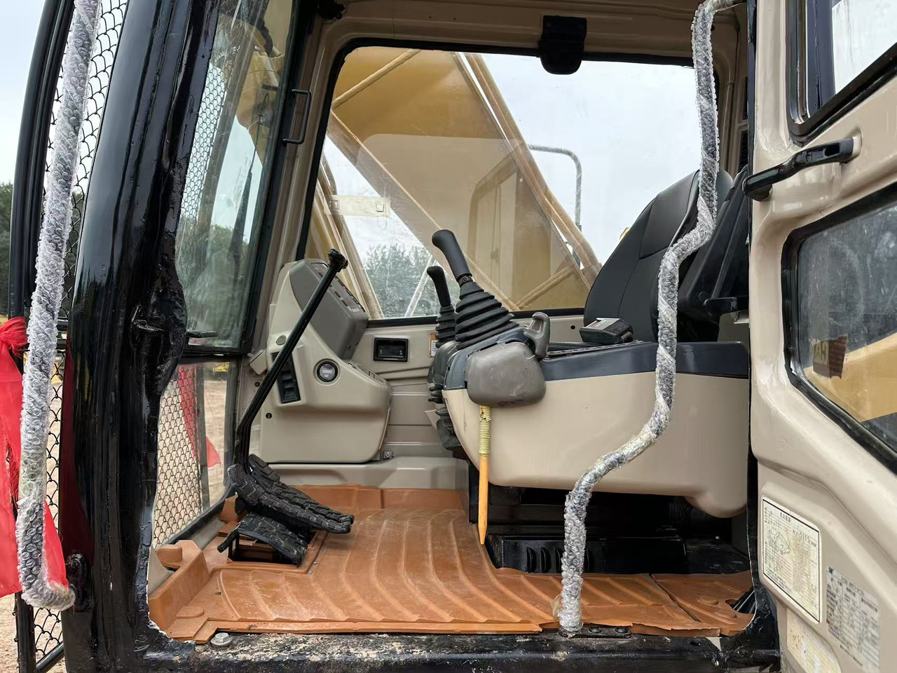 CAT 320B excavator - Excavadora de cadenas: foto 5 CAT 320B excavator - Excavadora de cadenas: foto 5