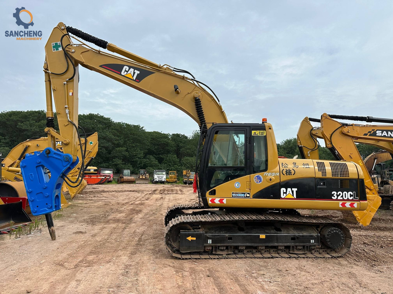 CAT 320CL with hammer - Excavadora de cadenas: foto 4 CAT 320CL with hammer - Excavadora de cadenas: foto 4