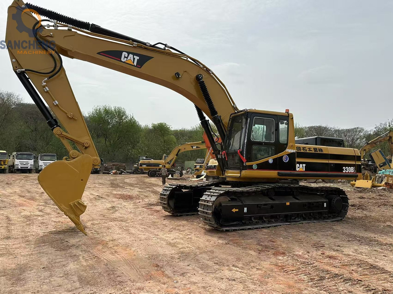 CAT 330BL - Excavadora de cadenas: foto 3 CAT 330BL - Excavadora de cadenas: foto 3
