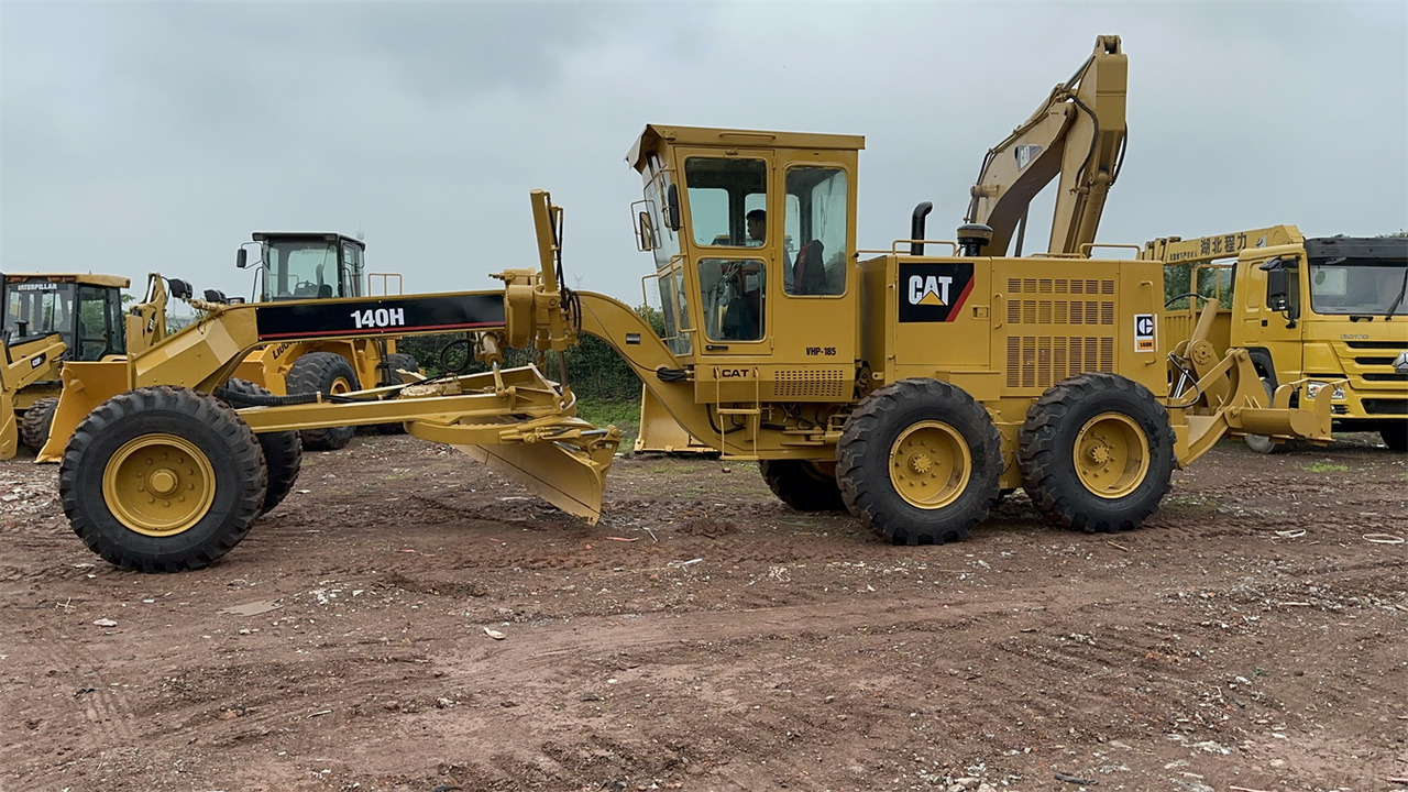CATERPILLAR 140H - Grader: foto 1 CATERPILLAR 140H - Grader: foto 1