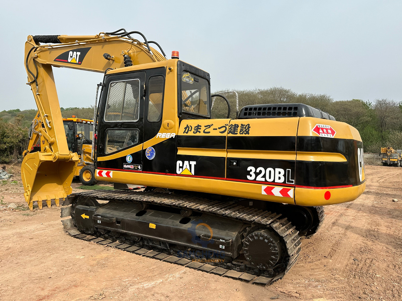 CATERPILLAR 320BL - Excavadora de cadenas: foto 2 CATERPILLAR 320BL - Excavadora de cadenas: foto 2