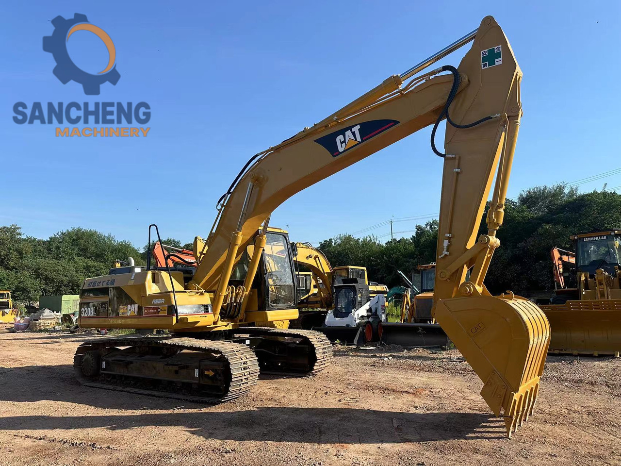 CATERPILLAR 320BL - Excavadora de cadenas: foto 1 CATERPILLAR 320BL - Excavadora de cadenas: foto 1