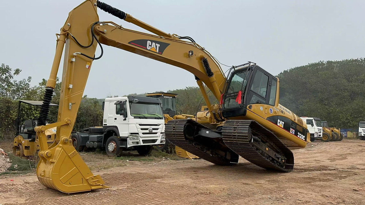 CATERPILLAR 320CL - Excavadora de cadenas: foto 3 CATERPILLAR 320CL - Excavadora de cadenas: foto 3