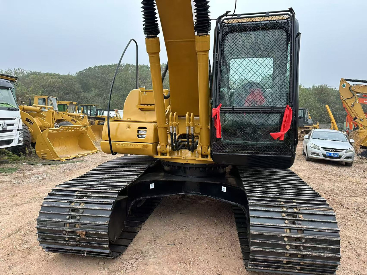Excavadora de cadenas CATERPILLAR 320CL: foto 9