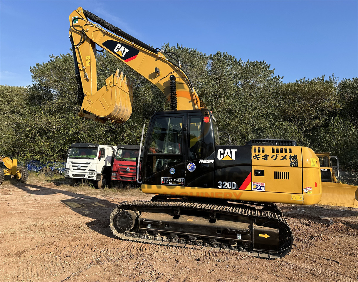 CATERPILLAR 320D - Excavadora de cadenas: foto 1 CATERPILLAR 320D - Excavadora de cadenas: foto 1