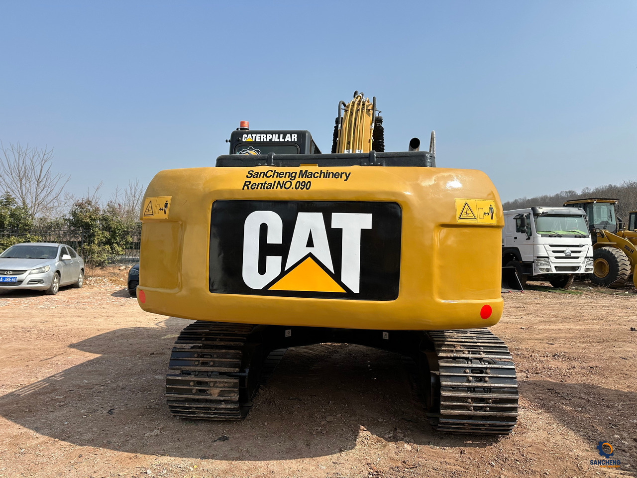 CATERPILLAR 320D2L - Excavadora de cadenas: foto 4 CATERPILLAR 320D2L - Excavadora de cadenas: foto 4