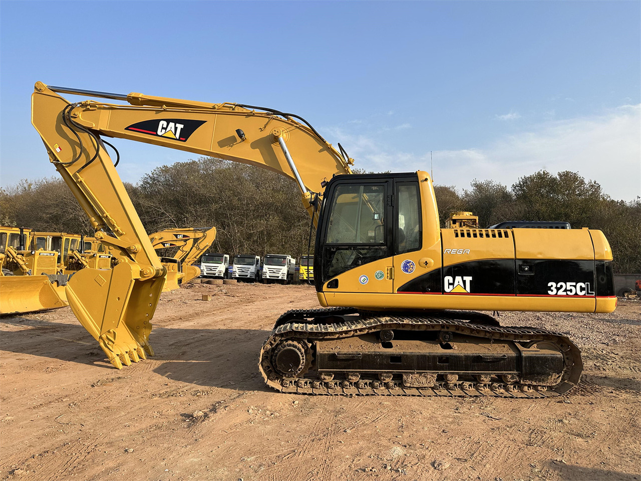 CATERPILLAR 325C - Excavadora de cadenas: foto 1 CATERPILLAR 325C - Excavadora de cadenas: foto 1