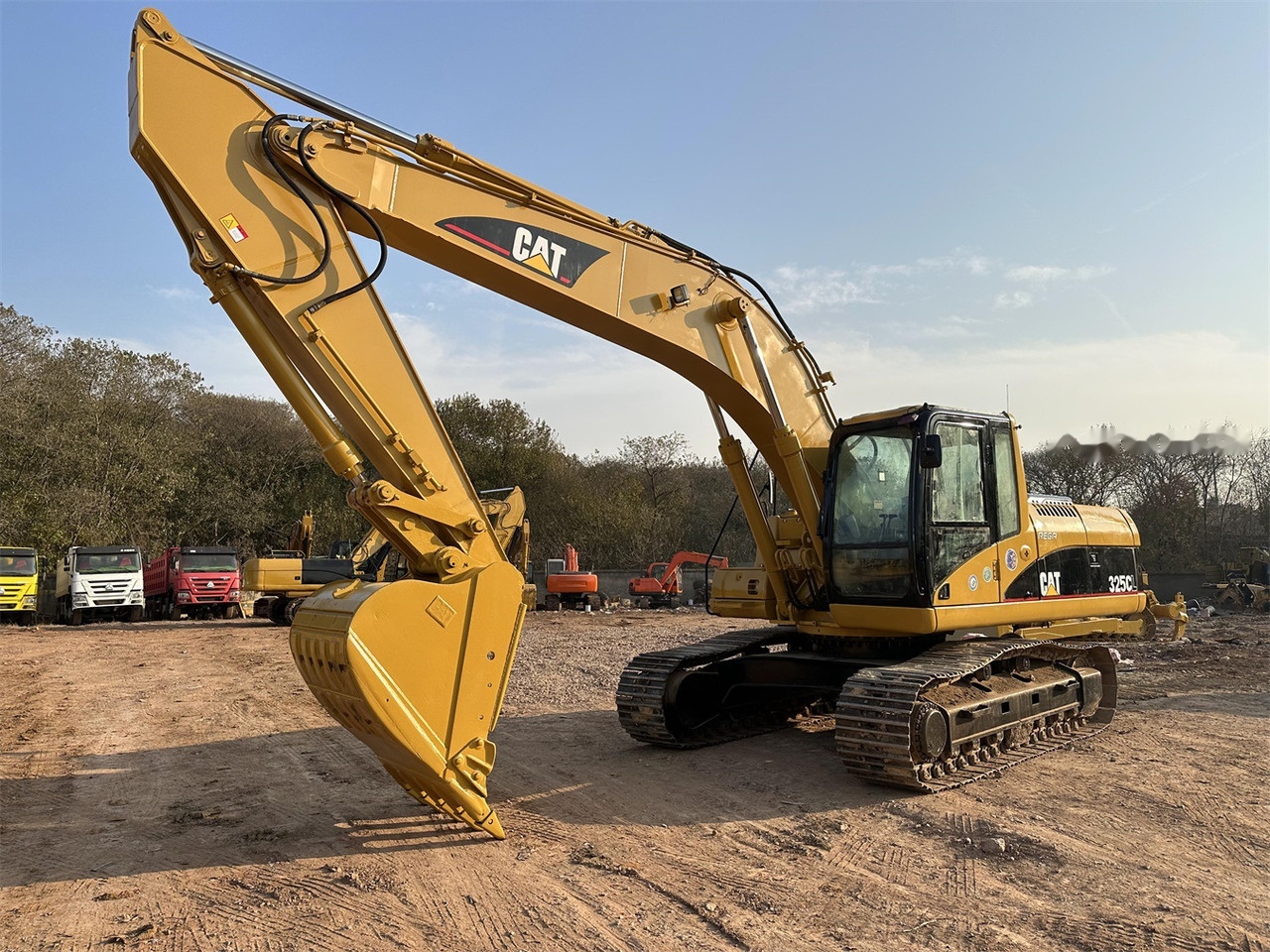 CATERPILLAR 325CL - Excavadora de cadenas: foto 2 CATERPILLAR 325CL - Excavadora de cadenas: foto 2