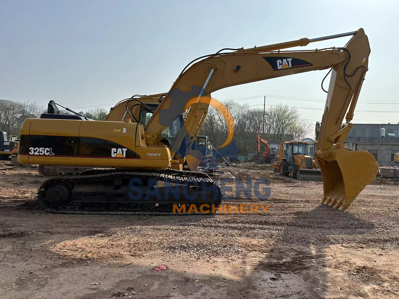 CATERPILLAR 325CL - Excavadora de cadenas: foto 1 CATERPILLAR 325CL - Excavadora de cadenas: foto 1