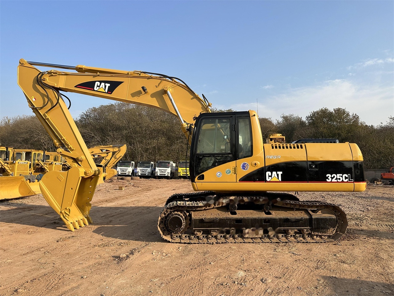 CATERPILLAR 325CL - Excavadora de cadenas: foto 1 CATERPILLAR 325CL - Excavadora de cadenas: foto 1