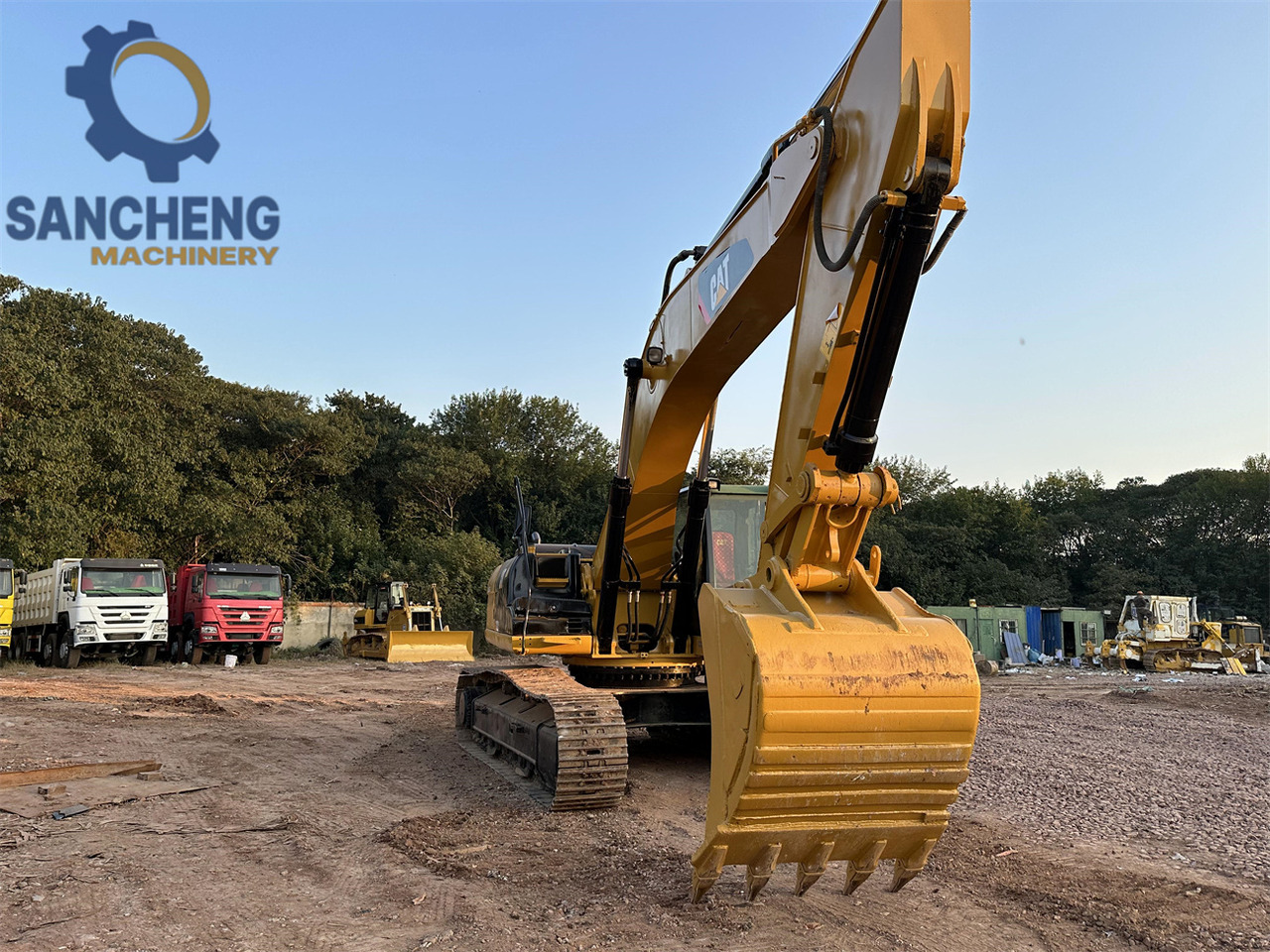 Excavadora de cadenas CATERPILLAR 330D2L: foto 11