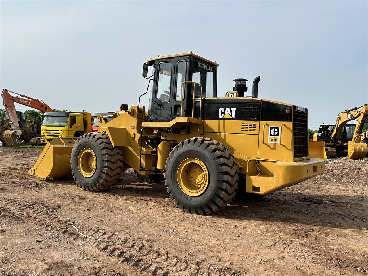 Cargadora de ruedas CATERPILLAR 966F: foto 11