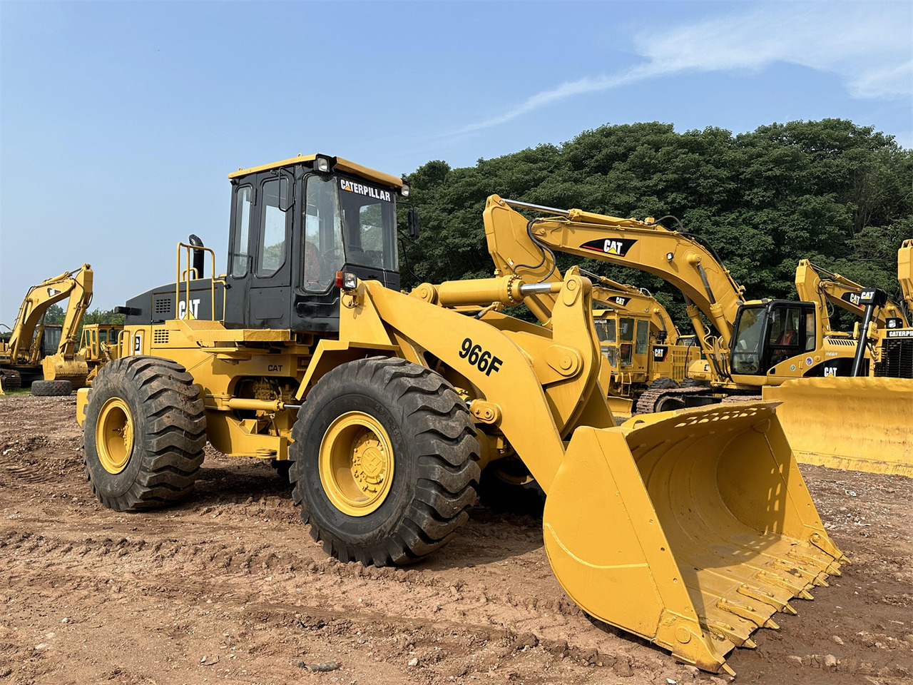 CATERPILLAR 966F - Cargadora de ruedas: foto 4 CATERPILLAR 966F - Cargadora de ruedas: foto 4