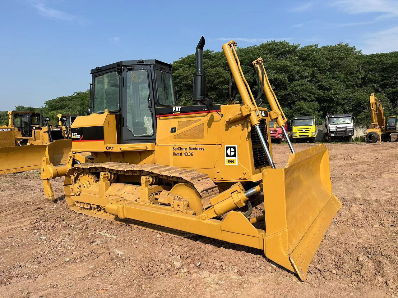 CATERPILLAR D6G Crawler Dozer - Bulldozer: foto 4 CATERPILLAR D6G Crawler Dozer - Bulldozer: foto 4