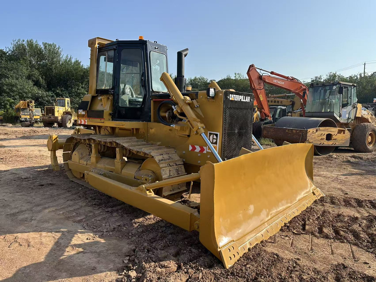 CATERPILLAR D6G Crawler Dozer - Bulldozer: foto 2 CATERPILLAR D6G Crawler Dozer - Bulldozer: foto 2