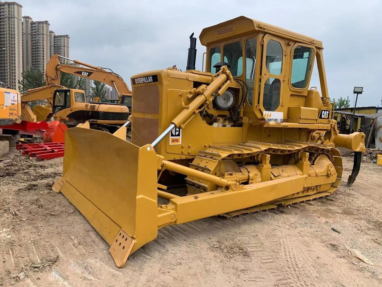 CATERPILLAR D7G - Bulldozer: foto 2 CATERPILLAR D7G - Bulldozer: foto 2