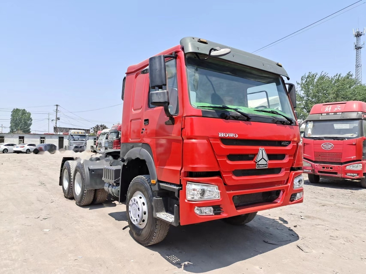 SINOTRUK Howo tractor unit 420 - Cabeza tractora: foto 1 SINOTRUK Howo tractor unit 420 - Cabeza tractora: foto 1
