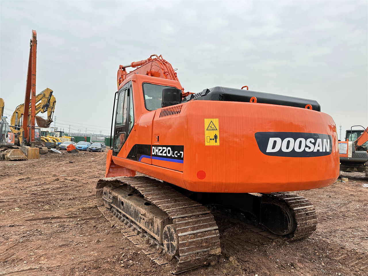 DOOSAN DH220 - Excavadora de cadenas: foto 3 DOOSAN DH220 - Excavadora de cadenas: foto 3