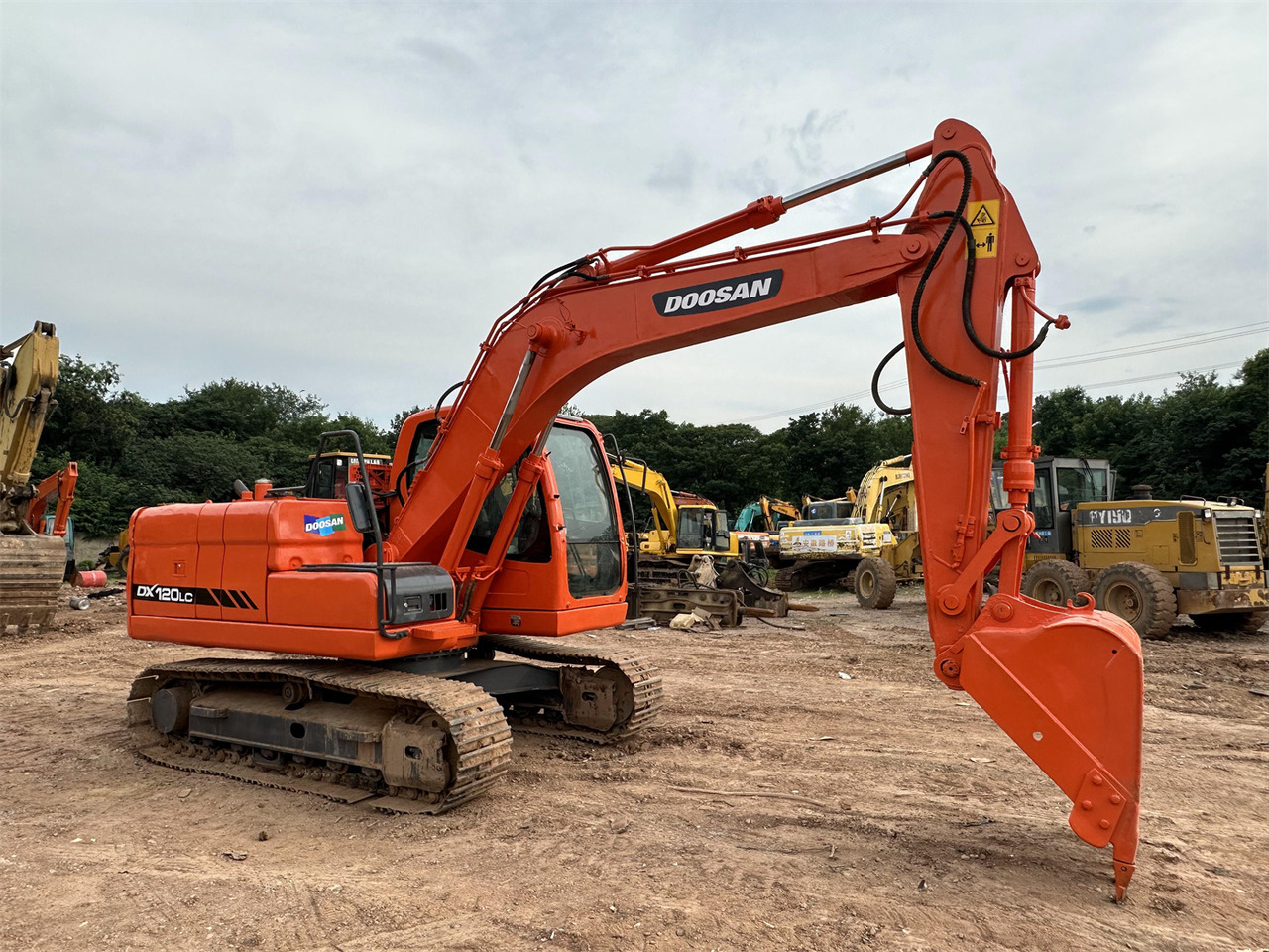 DOOSAN DX120 - Excavadora de cadenas: foto 5 DOOSAN DX120 - Excavadora de cadenas: foto 5