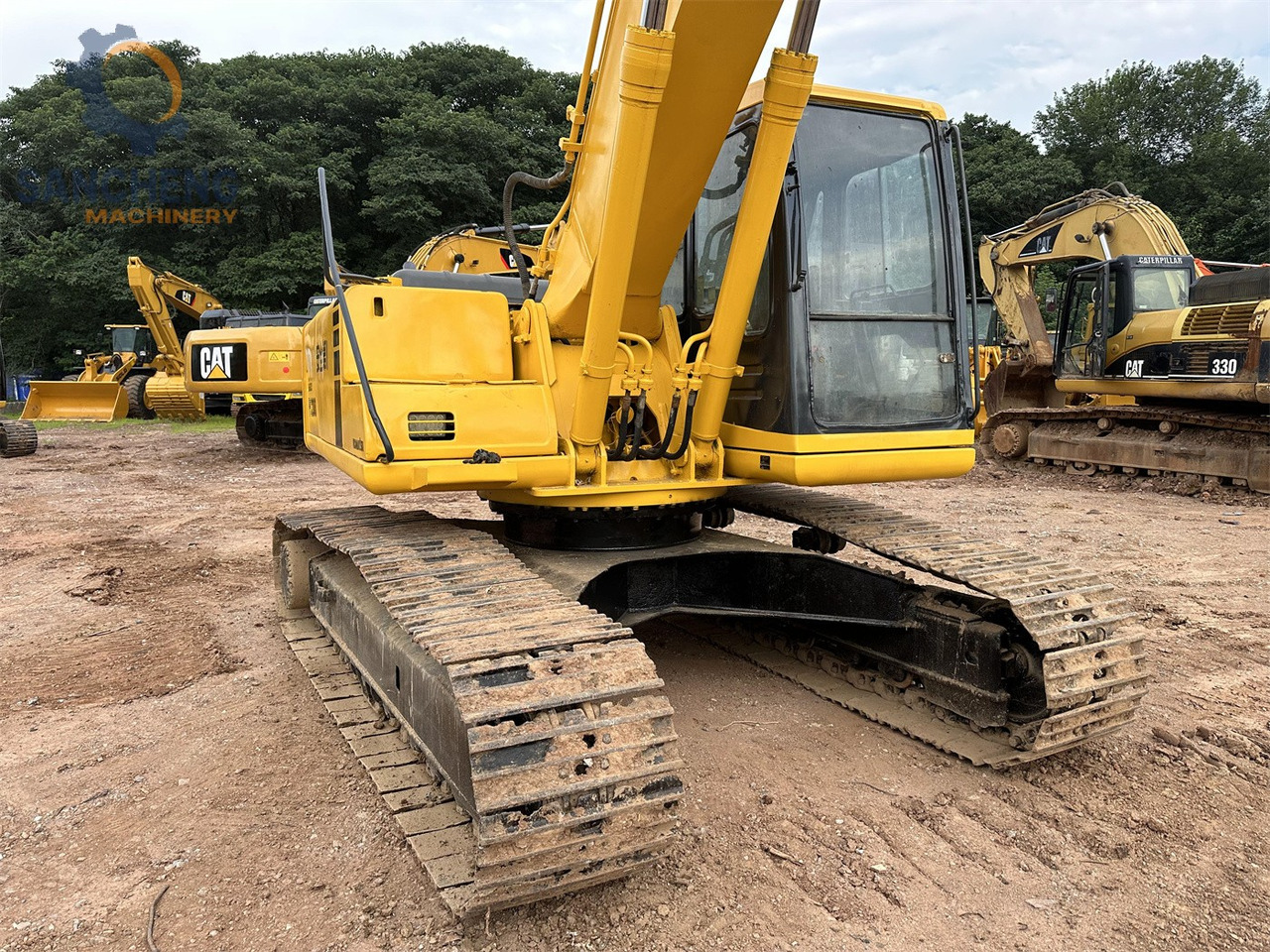 KOMATSU PC200-6 - Excavadora de cadenas: foto 5 KOMATSU PC200-6 - Excavadora de cadenas: foto 5
