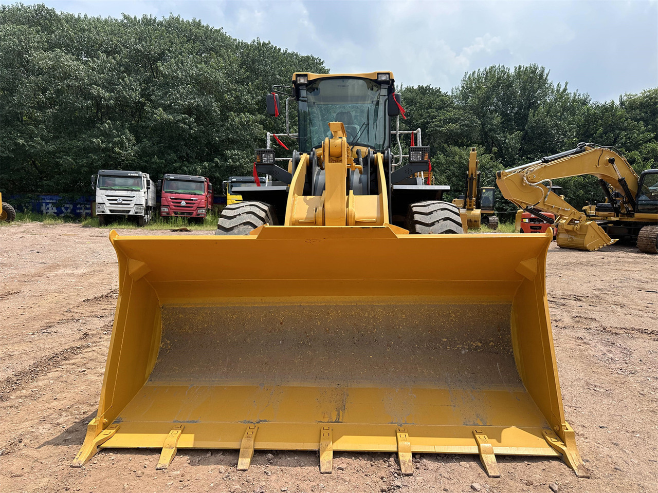 SDLG L956F wheel loader - Cargadora de ruedas: foto 4 SDLG L956F wheel loader - Cargadora de ruedas: foto 4