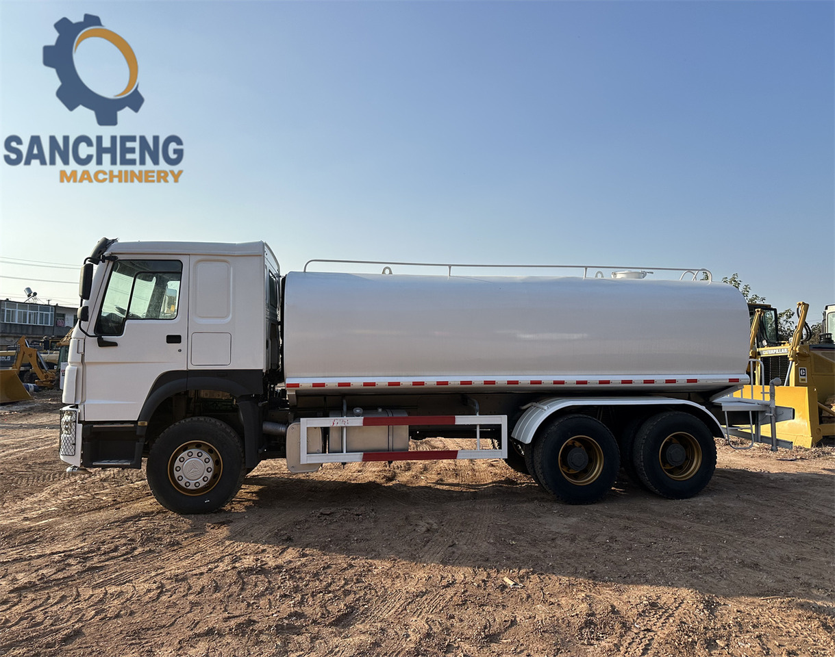 SINOTRUK HOWO 371hp 6x4 - Camión cisterna: foto 4 SINOTRUK HOWO 371hp 6x4 - Camión cisterna: foto 4