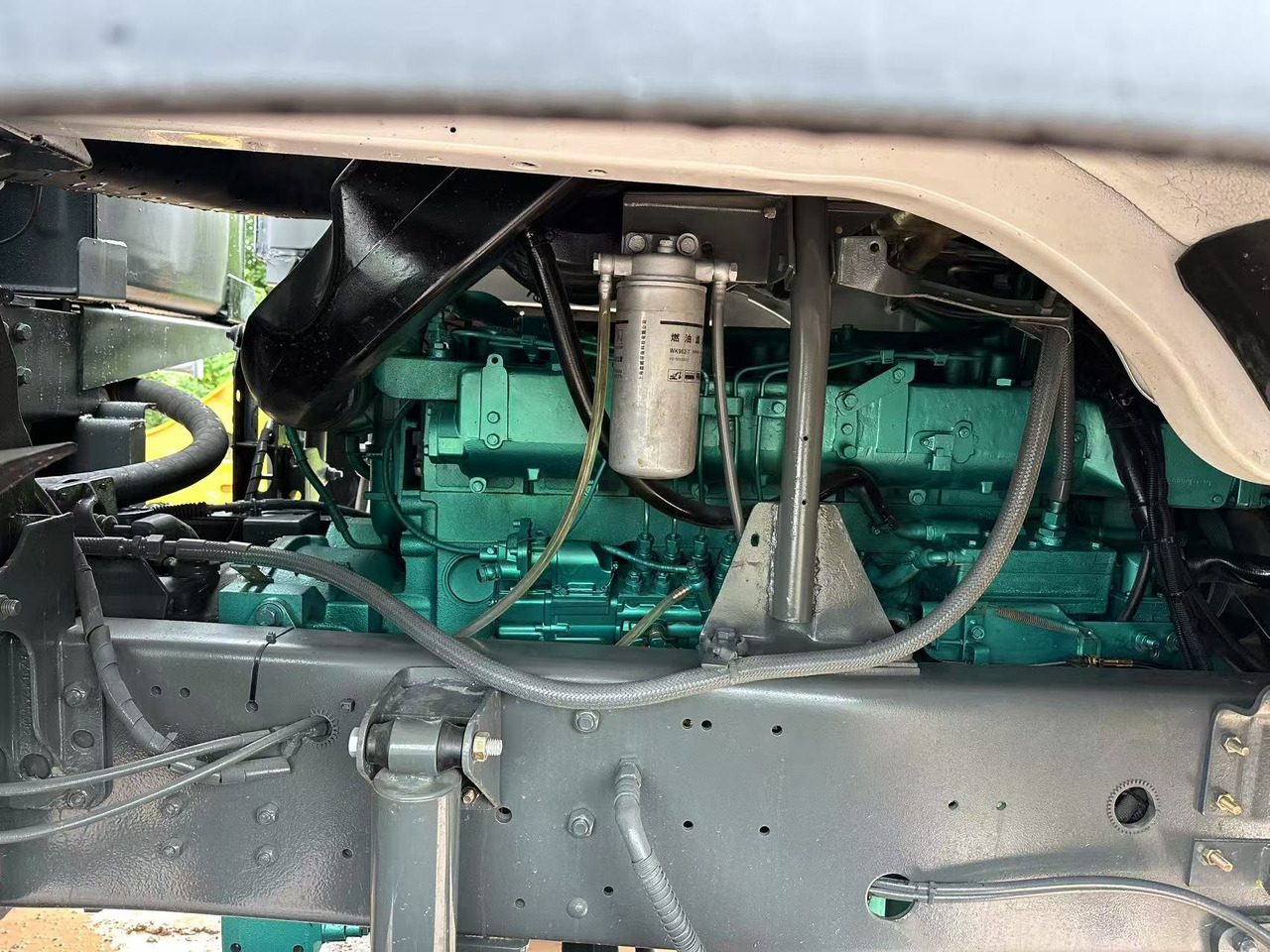 Camión volquete para transporte de materiales áridos Sinotruk HOWO 371hp: foto 11