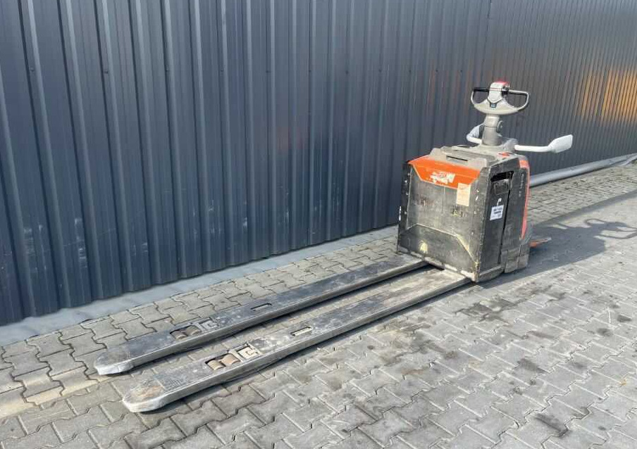 BT LPE250 - Transpaleta: foto 1 BT LPE250 - Transpaleta: foto 1