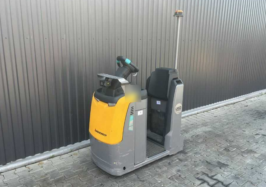 Jungheinrich EZS130 - Remolcadora: foto 1 Jungheinrich EZS130 - Remolcadora: foto 1