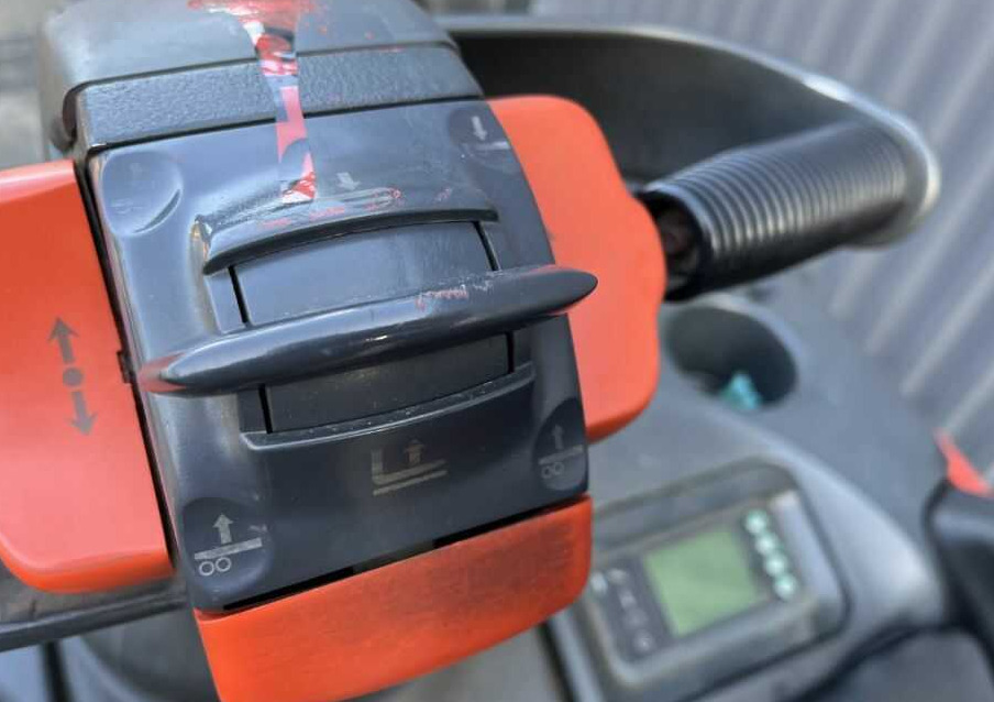 Linde D12SP - Apilador: foto 2 Linde D12SP - Apilador: foto 2