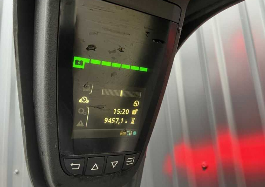 Linde E14-02 - Carretilla elevadora eléctrica: foto 5 Linde E14-02 - Carretilla elevadora eléctrica: foto 5