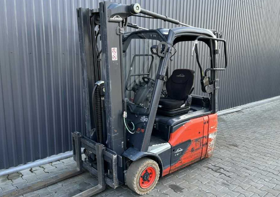 Linde E16-02 - Carretilla elevadora eléctrica: foto 1 Linde E16-02 - Carretilla elevadora eléctrica: foto 1