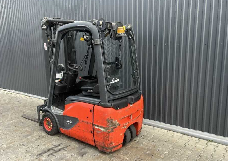 Linde E16C-02 - Carretilla elevadora eléctrica: foto 3 Linde E16C-02 - Carretilla elevadora eléctrica: foto 3
