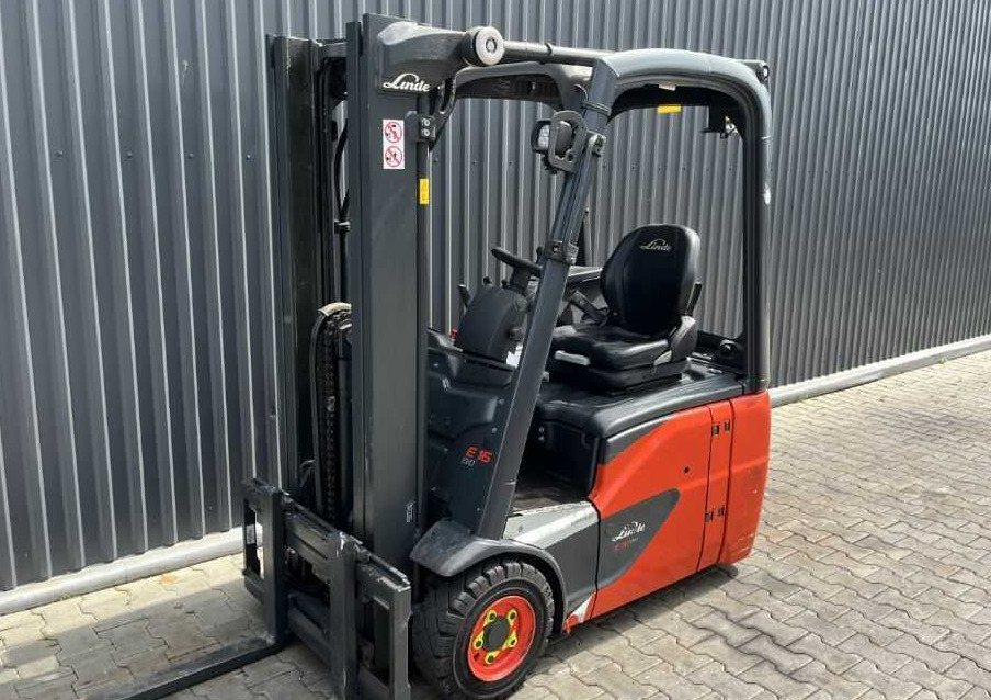 Linde E16C-02 - Carretilla elevadora eléctrica: foto 1 Linde E16C-02 - Carretilla elevadora eléctrica: foto 1
