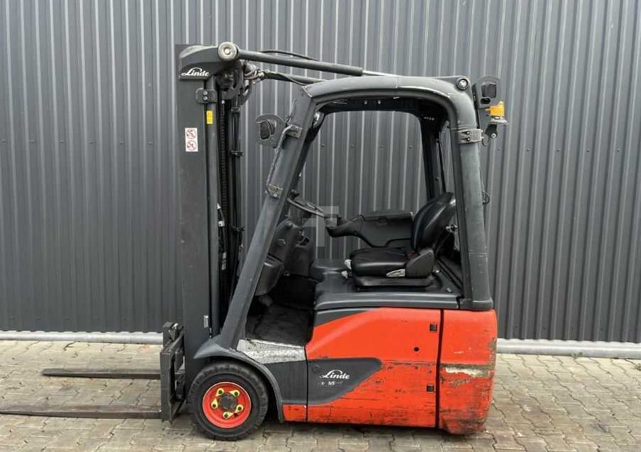 Linde E16C-02 - Carretilla elevadora eléctrica: foto 2 Linde E16C-02 - Carretilla elevadora eléctrica: foto 2